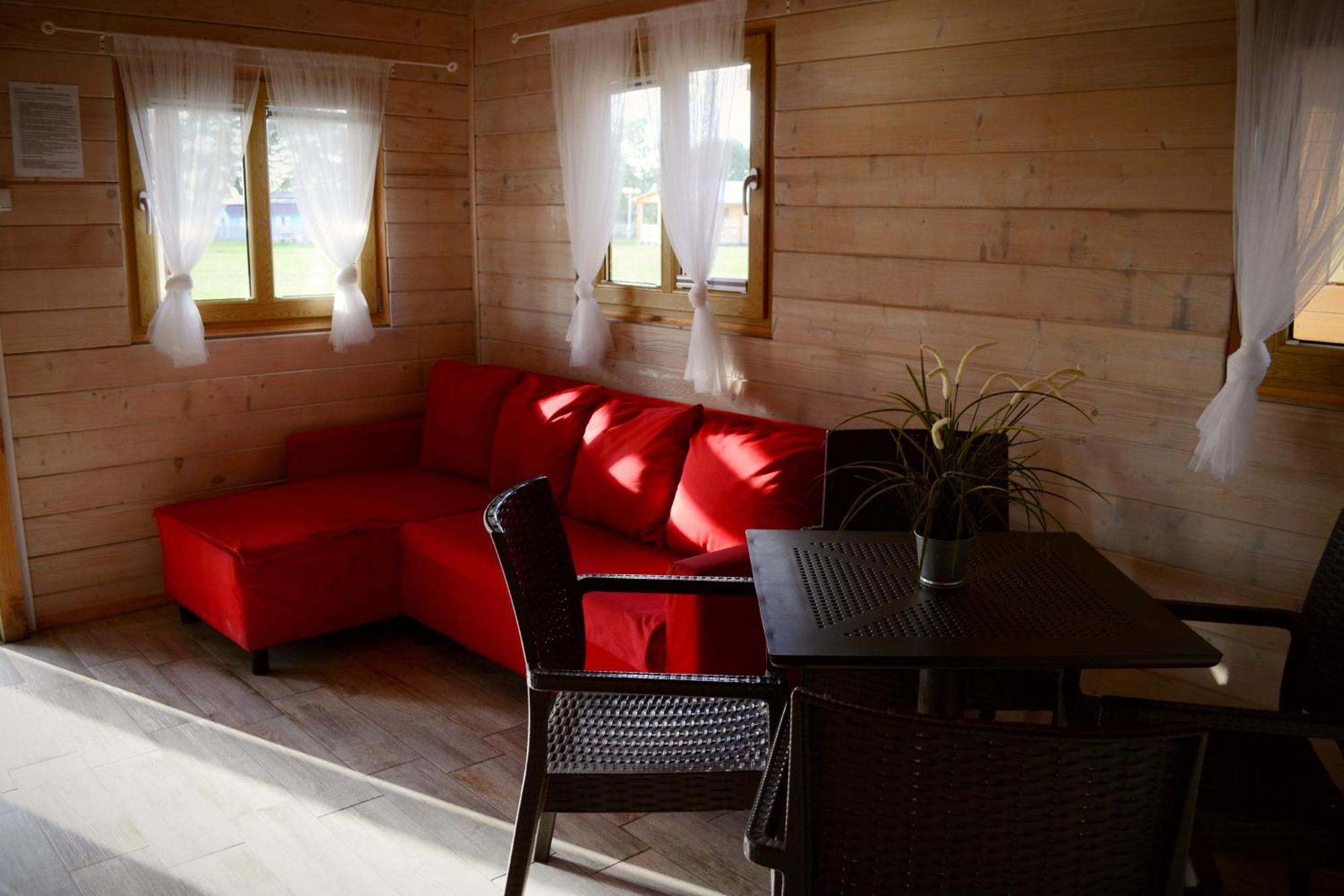 Camping Szczecinek Domy Wypoczynkowe Esterno foto