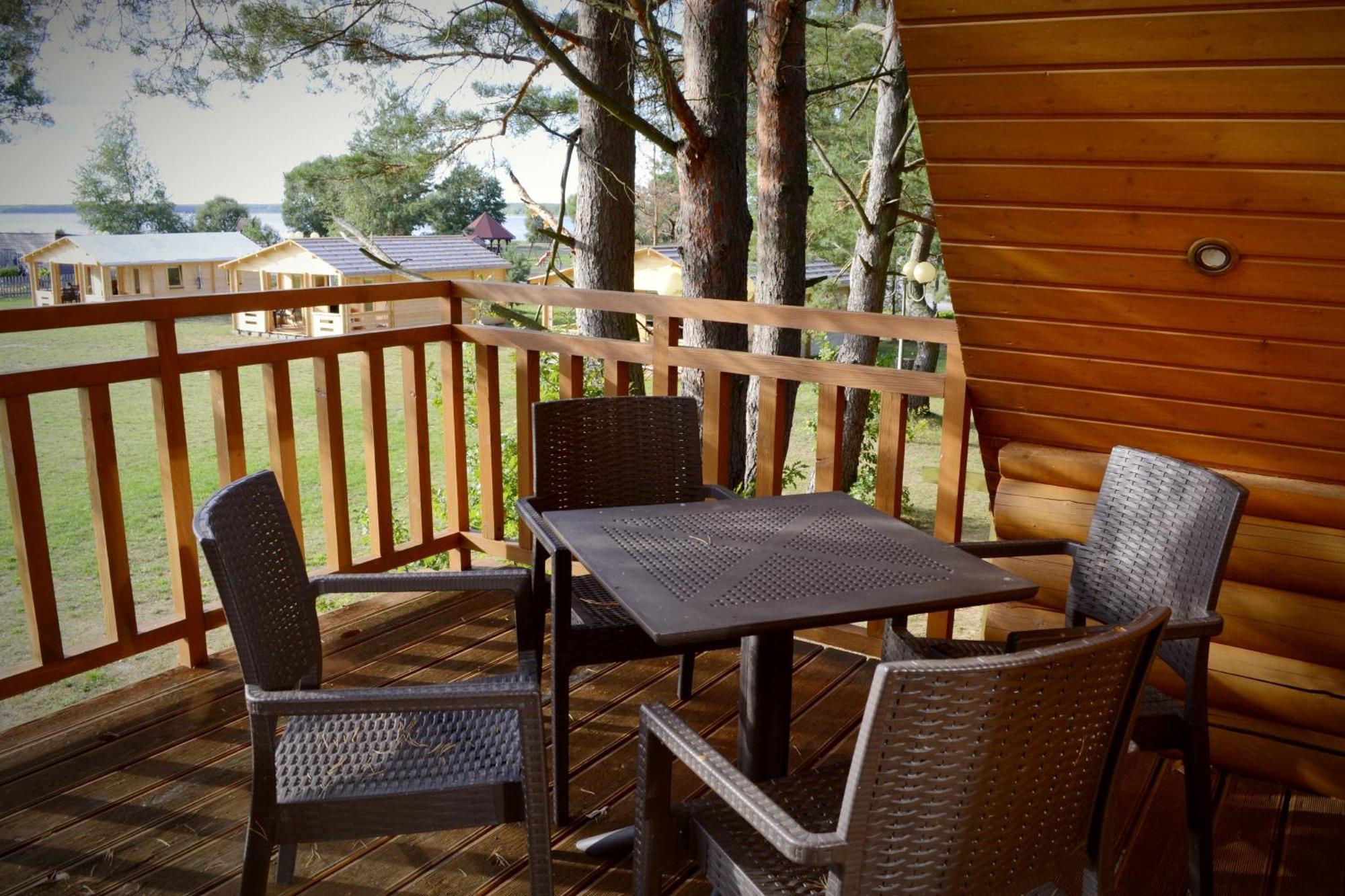 Camping Szczecinek Domy Wypoczynkowe Esterno foto