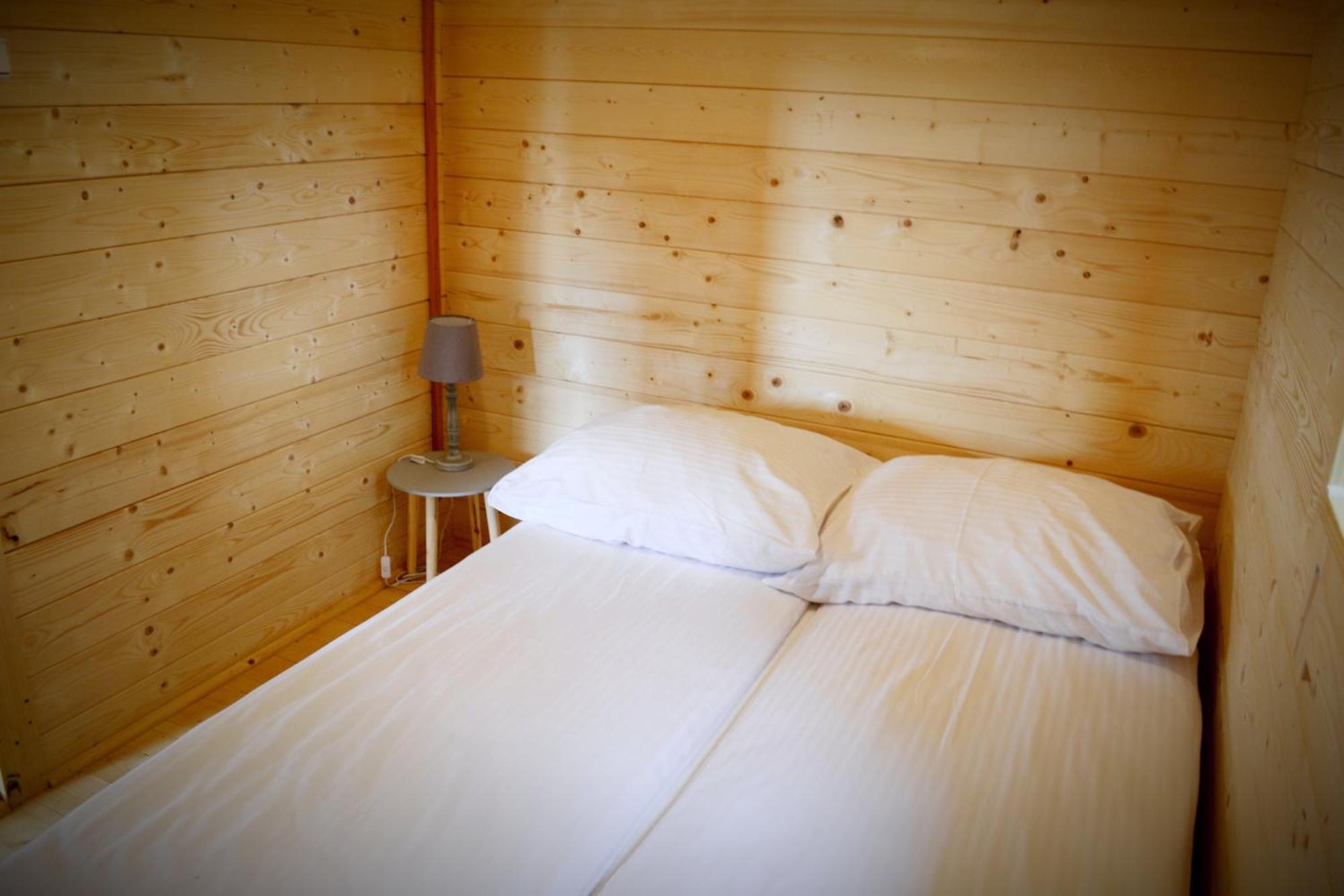 Camping Szczecinek Domy Wypoczynkowe Esterno foto